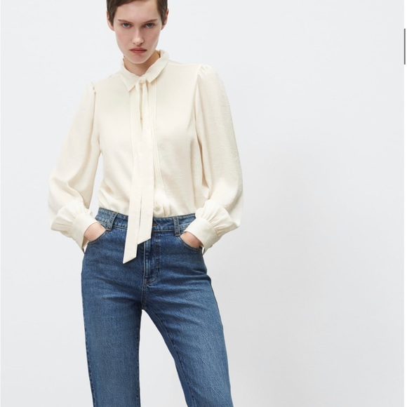 Zara Tops - Zara blouse